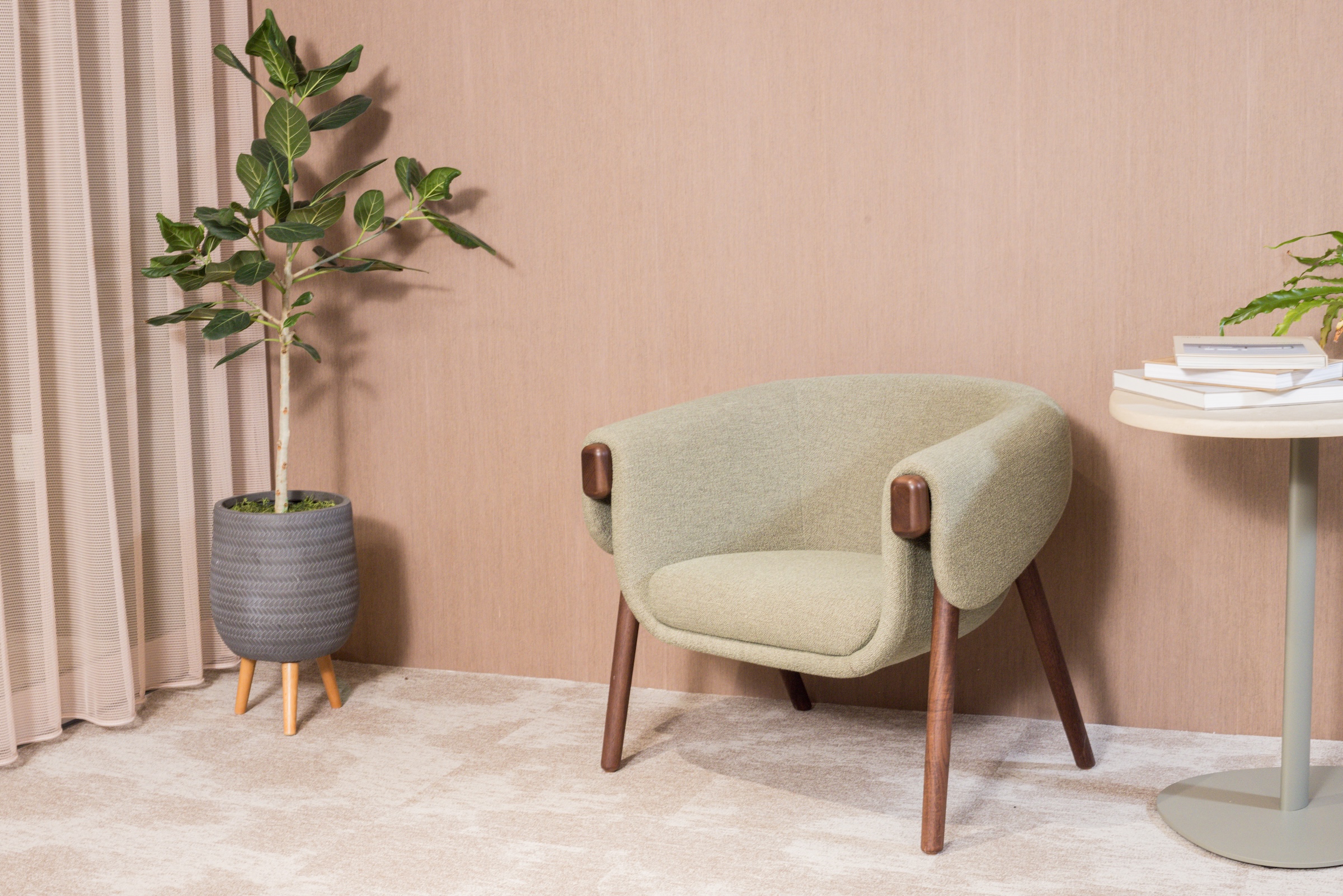 Ekoa Bulo Showroom 9 Bulo